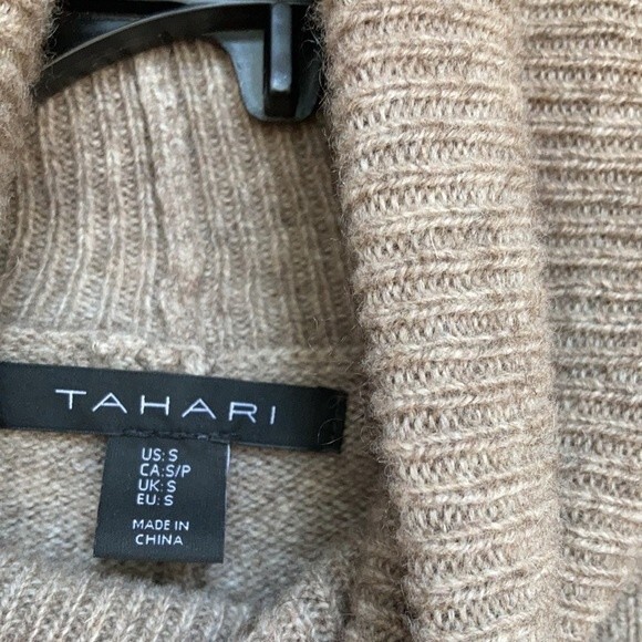 Tahari wool yak hair blend poncho sweater - Picture 5 of 7